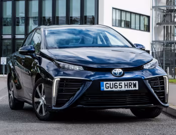Toyota Mirai [UK-spec] '2015–21