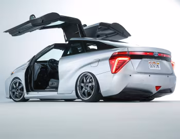Toyota Mirai "Back to the Future" '11.2015