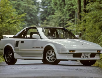 Toyota MR2 G-Limited Super Charger T-Bar Roof [Japan] (AW11) '08.1986–09.1989