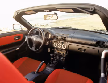 Interior 2000–02 Toyota MR2 Spyder [North America] '1999–2002