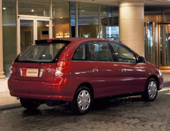 Toyota Nadia 2.0 D-4 (SXN10) '02–06.1999