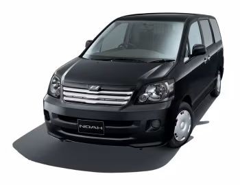 Toyota Noah '2001–07
