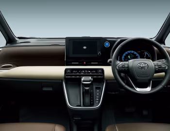 Panel frontal Toyota Noah Z '2022–pr.