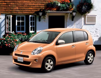 Toyota Passo 1.0 + Hana (KGC30) '02.2010–04.2014