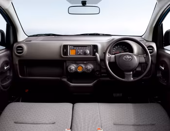 Panel frontal Toyota Passo G '04.2014–04.2016