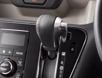 Interior Toyota Passo Moda '10.2018–09.2023