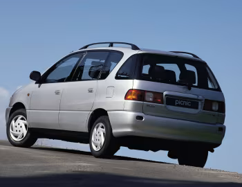 Toyota Picnic [EU-spec] '09.1996–2001