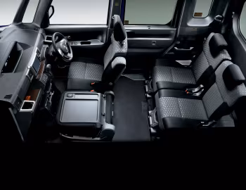 Interior Toyota Pixis Mega '05.2016–08.2022