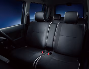 Interior Toyota Pixis Space "Custom G" (L575A) '11.2011–01.2017