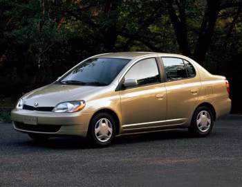 Toyota Platz '08.1999–07.2002