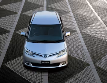 Toyota Previa '2009–12