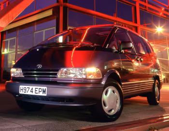 Toyota Previa [UK-spec] '1990–94