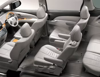 Interior Toyota Previa '2006–09