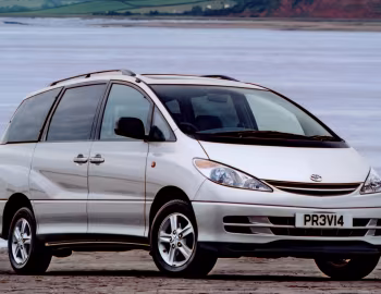 Toyota Previa [UK-spec] '2000–03