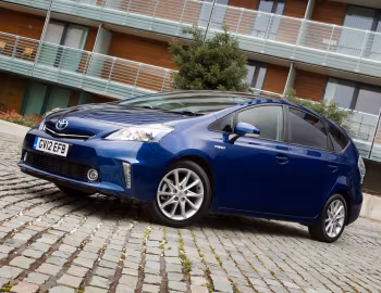 Toyota Prius+ [UK-spec] (ZVW40W) '2012–15