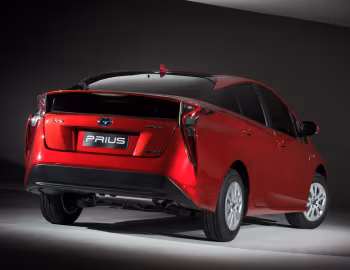 Toyota Prius [Latam] '2016–18