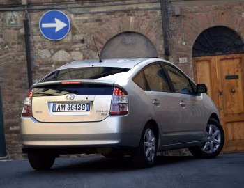 Toyota Prius [Worldwide] (NHW20) '2003–09