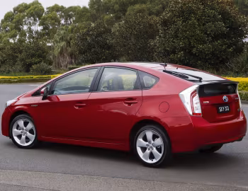 Toyota Prius [Australia] (ZVW30) '2012–16