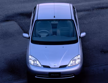 Toyota Prius [Japan] (NHW11) '05.2000–08.2003