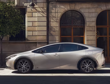 2023–pr. Toyota Prius Limited AWD [North America] '2023–pr.