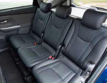 Интерьер Toyota Prius+ [UK-spec] (ZVW40W) '2012–15