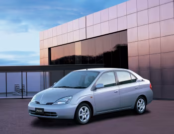 Toyota Prius [Japan] (NHW11) '05.2000–08.2003