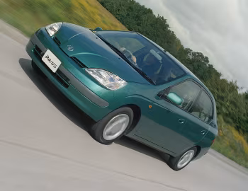 Toyota Prius [Japan] (NHW10) '12.1997–05.2000