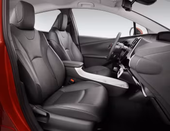 Интерьер Toyota Prius [Worldwide] '2016–18