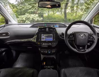 Panel frontal Toyota Prius [UK-spec] '2019–22
