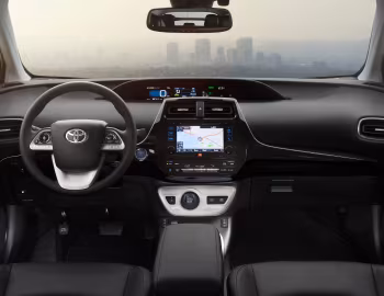 Panel frontal 2016–18 Toyota Prius [North America] '2016–18