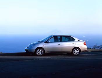 Toyota Prius [Japan] (NHW11) '05.2000–08.2003