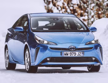 Toyota Prius [Worldwide] '2019–22