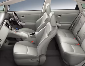 Interior Toyota Prius PHV G "Leather Package" (ZVW35) '11.2011–16