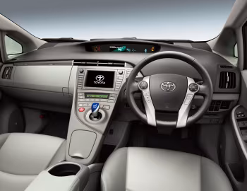 Panel frontal Toyota Prius PHV G "Leather Package" (ZVW35) '11.2011–16