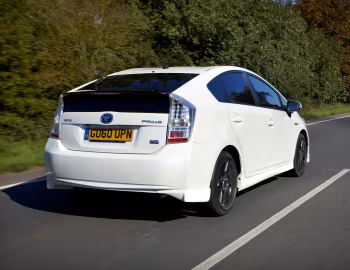 Toyota Prius "10th Anniversary" [UK-spec] (ZVW30) '2010