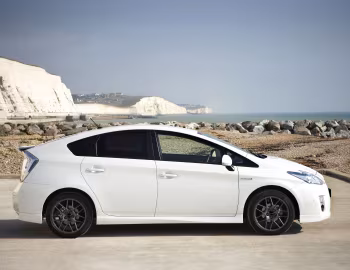 Toyota Prius "10th Anniversary" [UK-spec] (ZVW30) '2010