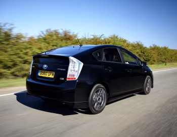 Toyota Prius "10th Anniversary" [UK-spec] (ZVW30) '2010