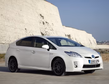 Toyota Prius "10th Anniversary" [UK-spec] (ZVW30) '2010