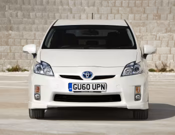 Toyota Prius "10th Anniversary" [UK-spec] (ZVW30) '2010