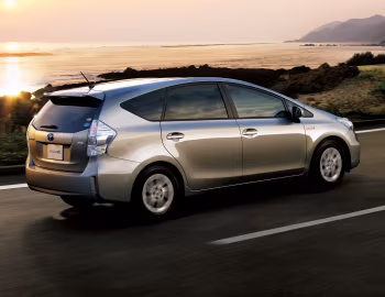 Toyota Prius α (ZVW40W) '05.2011–11.2014