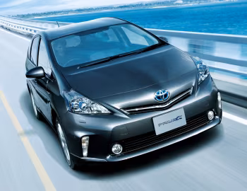 Toyota Prius α Touring Selection (ZVW40W) '05.2011–11.2014