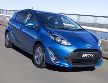 Toyota Prius c [Australia] '2017–20