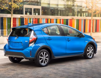 2018–19 Toyota Prius c '2017–19