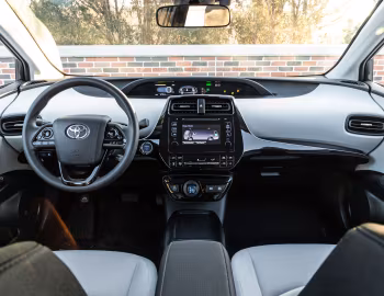 Panel frontal 2019–22 Toyota Prius L Eco [North America] '2019–22