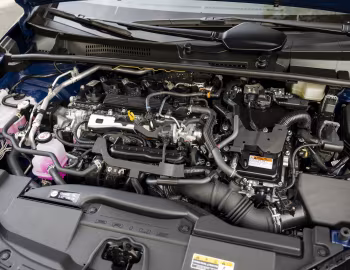 Bajo el capó 2023–pr. Toyota Prius Limited [North America] '2023–pr.
