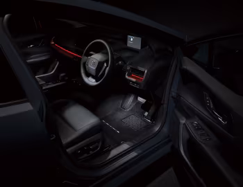Interior Toyota Prius PHEV [Japan] '03.2023–pr.