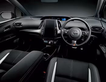 Panel frontal Toyota Prius PHV GR Sport [Japan] '2017–23