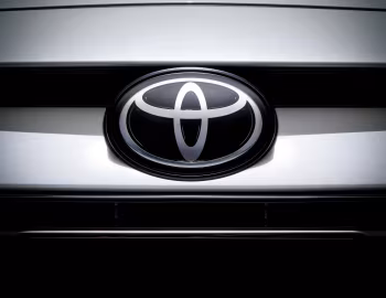 Toyota Prius PHV GR Sport [Japan] '2017–23