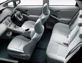 Interior Toyota Prius PHV S (ZVW35) '11.2011–16