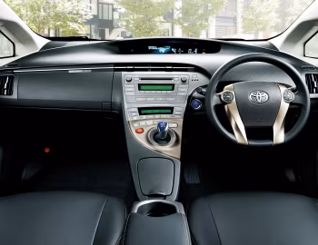 Panel frontal Toyota Prius PHV S "Maikode Touring Selection" (ZVW35) '2014–16